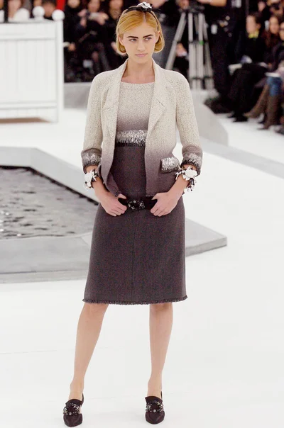 Look 17